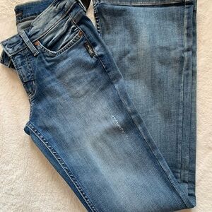 Women's Blue Jeans